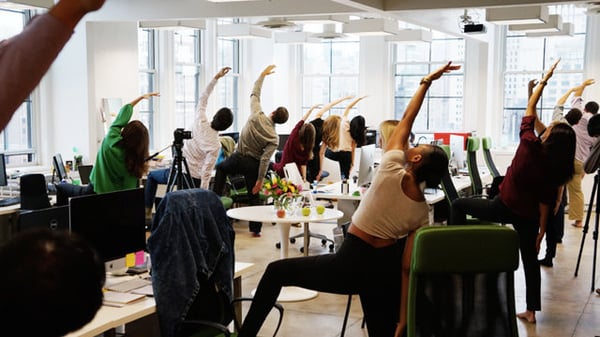 yoga-en-oficina